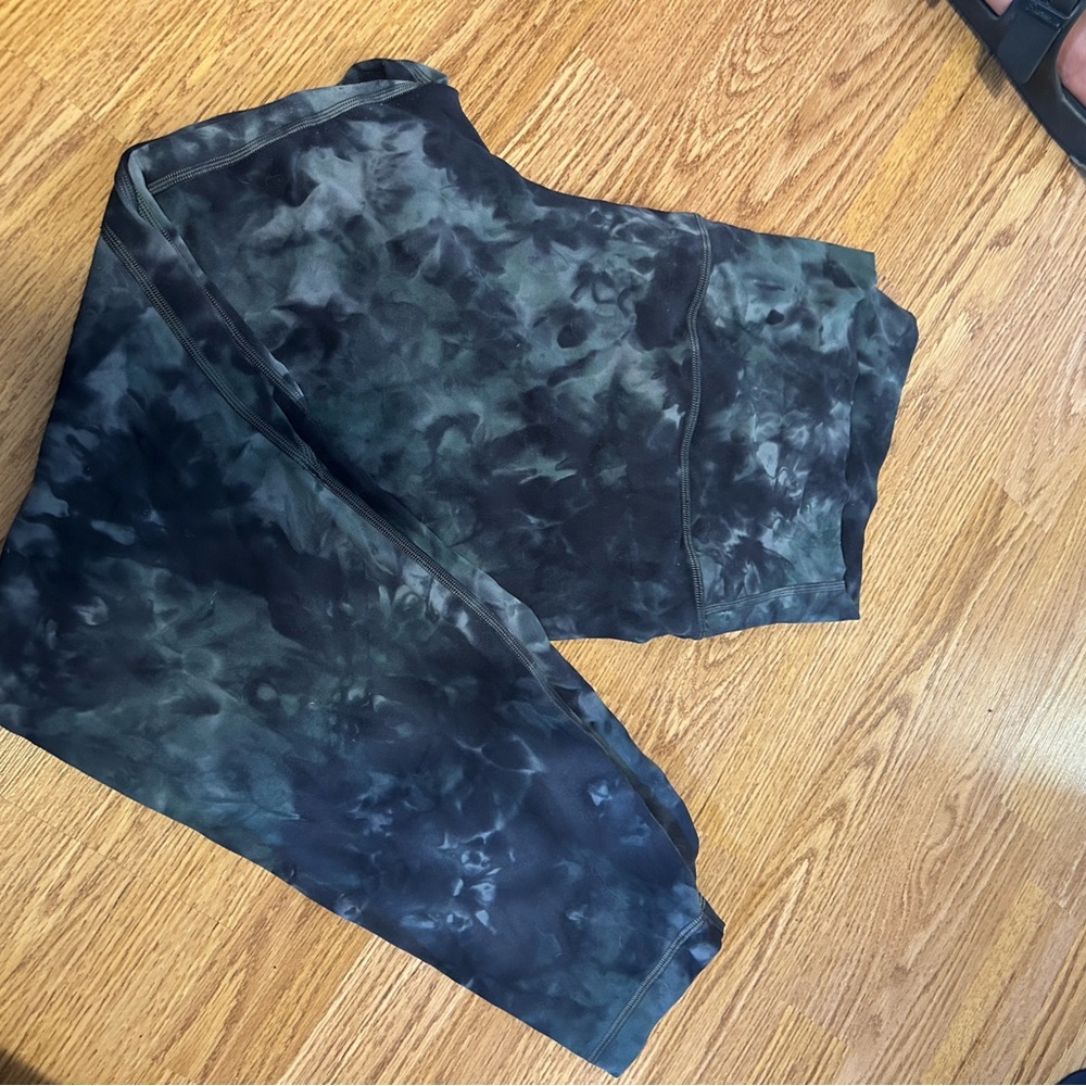 Lululemon Tie-Dye Leggings